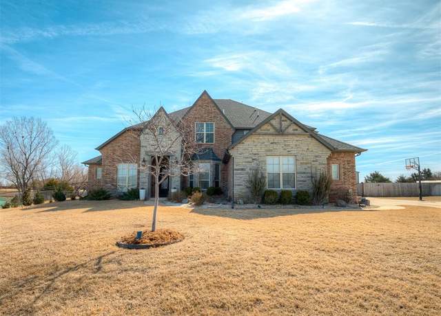 Property at 9200 Woodrock Dr, Oklahoma City, OK 73169, 4 beds, 4 baths