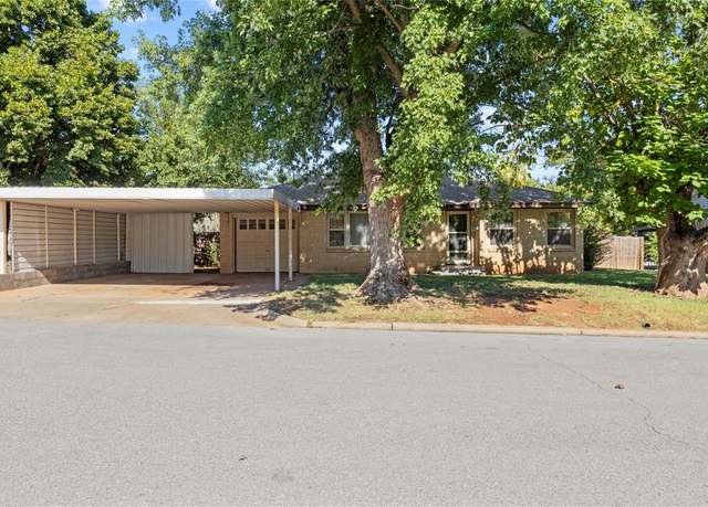 Property at 606 N 6th St, Weatherford, OK 73096, 2 beds, 1 bath