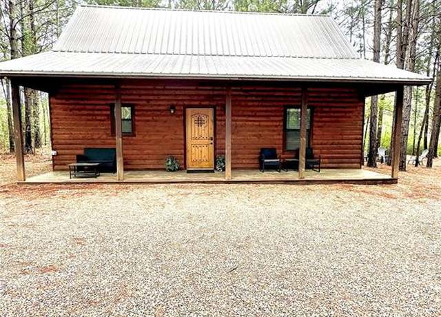 Property at 8 Valor Ct, Broken Bow, OK 74728, 1 bed, 1 bath