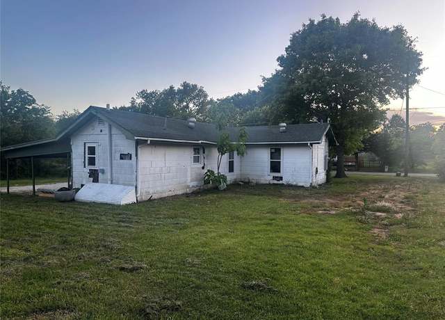 Property at 1920 Smith St, Seminole, OK 74868, 1 bed, 1 bath