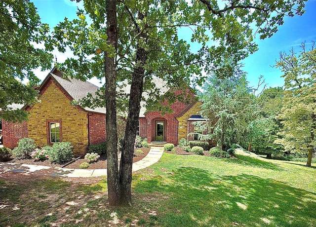 Property at 1920 Bella Sera Dr, Edmond, OK 73034, 4 beds, 4 baths