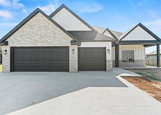 Property at 1432 Buckhorn Pl, Tuttle, OK 73089, 4 beds, 2.5 baths