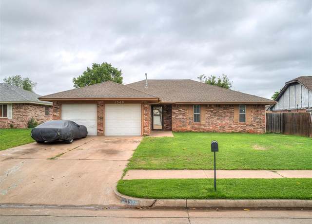 Property at 1509 NE 2nd St, Moore, OK 73160, 3 beds, 2 baths