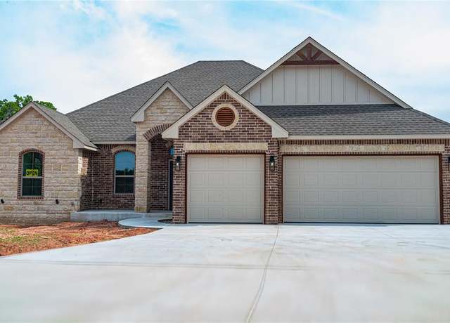 Property at 8041 Longbow Dr, Guthrie, OK 73044, 3 beds, 2.5 baths