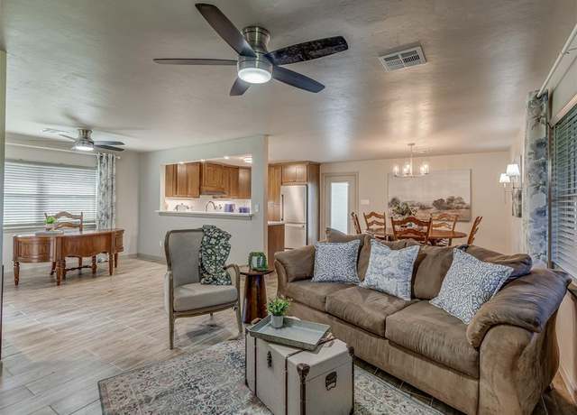 Property at 708 S Basket St, Cyril, OK 73029, 3 beds, 1.5 baths