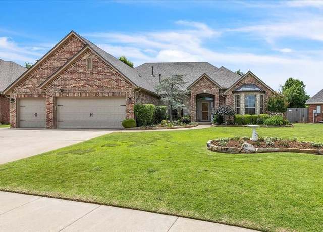 Property at 1716 NW 182nd St, Edmond, OK 73012, 4 beds, 3 baths