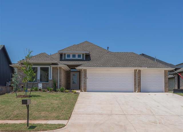 Property at 2125 Santa Monica St, Edmond, OK 73034, 3 beds, 2 baths