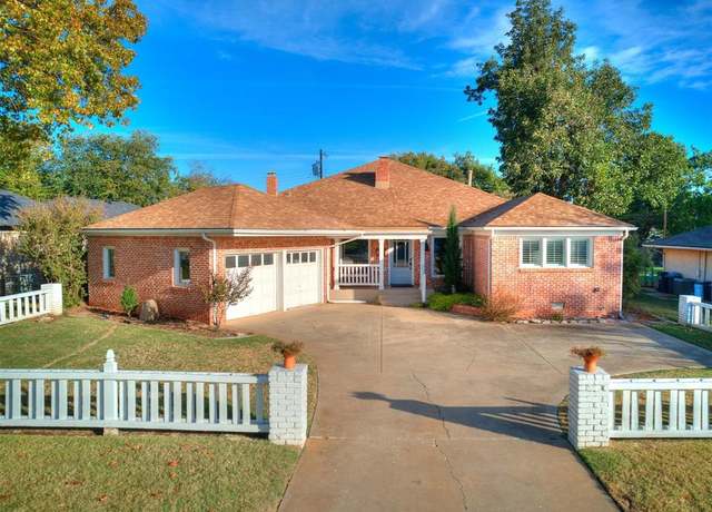 Property at 1821 Coventry Ln, Nichols Hills, OK 73120, 3 beds, 2.5 baths