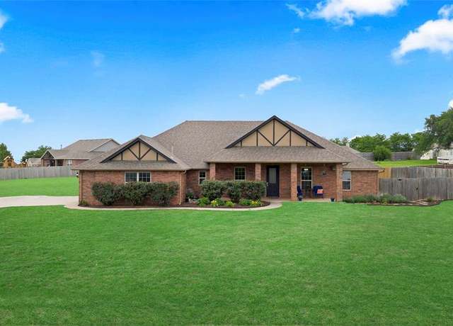 Property at 13640 Ridge View Ln, Edmond, OK 73025, 4 beds, 2.5 baths