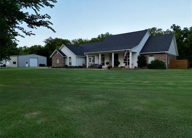 Property at 2400 Lost Lake Ln, Yukon, OK 73099, 5 beds, 3 baths