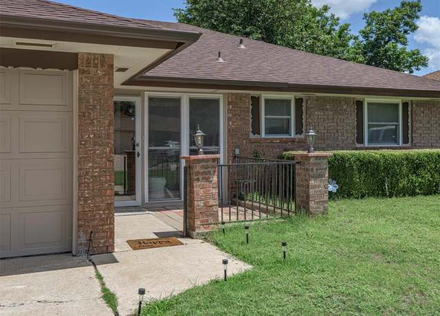 Property at 2821 SW 86th St, Oklahoma City, OK 73159, 3 beds, 2 baths