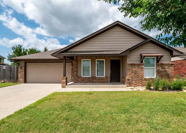 Property at 621 SW 7th St, Moore, OK 73160, 4 beds, 2 baths