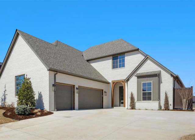 Property at 8417 NW 128th St, Oklahoma City, OK 73142, 3 beds, 2.5 baths