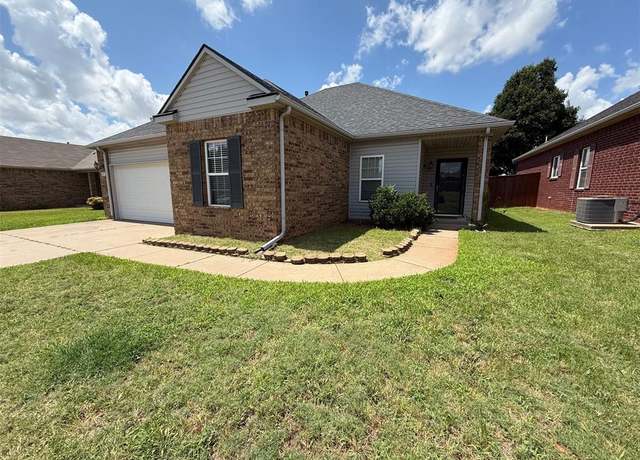 Property at 5913 SE 67th St, Oklahoma City, OK 73135, 3 beds, 2 baths