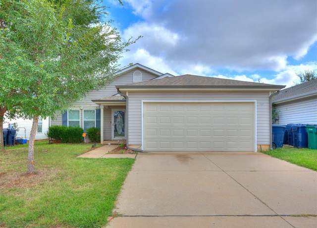 Property at 1616 NW 147th St, Edmond, OK 73013, 3 beds, 2 baths