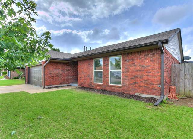 Property at 1408 Chimney Hill Rd, Yukon, OK 73099, 3 beds, 2 baths
