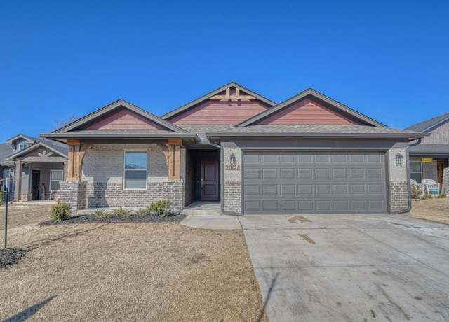 Property at 20121 Park Ln, Harrah, OK 73045, 3 beds, 2 baths