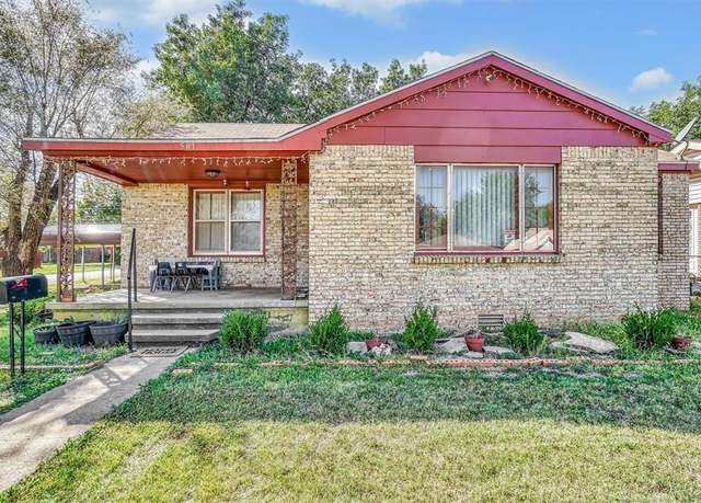 Property at 501 N Hill St, Hobart, OK 73651, 3 beds, 2 baths