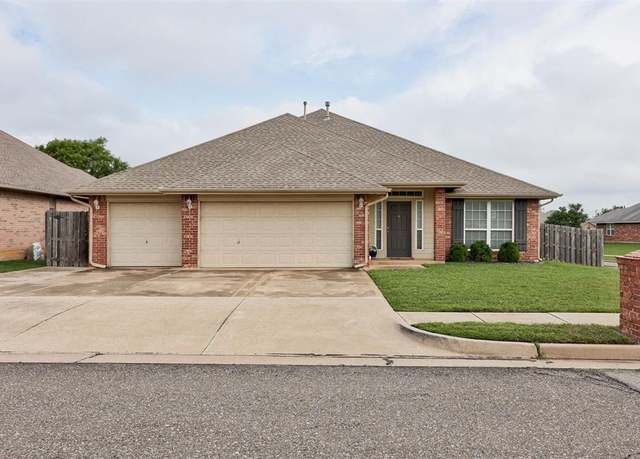 Property at 405 Bright Angel Trl, Edmond, OK 73003, 4 beds, 2 baths