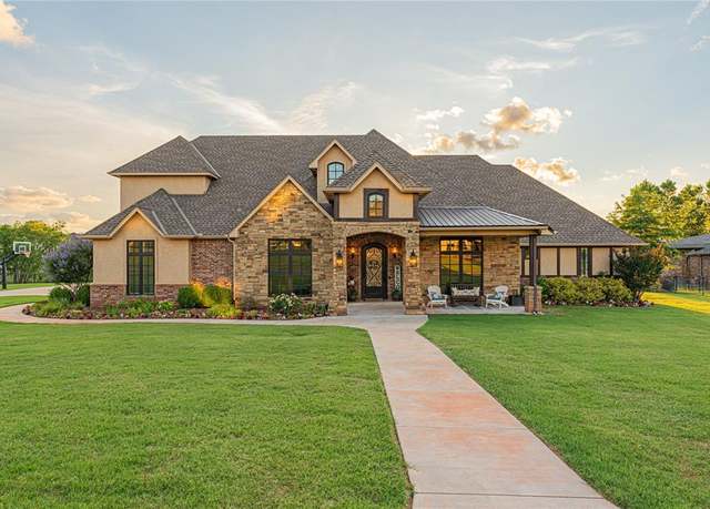 Property at 21687 Coffee Tree Cir, Edmond, OK 73012, 5 beds, 4 baths