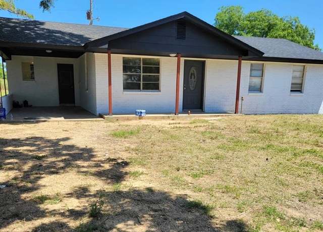 Property at 11402 NS 3660 Rd, Seminole, OK 74868, 3 beds, 2 baths