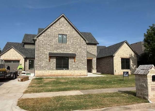 Property at 1012 Trisha Ln, Norman, OK 73072, 4 beds, 3 baths