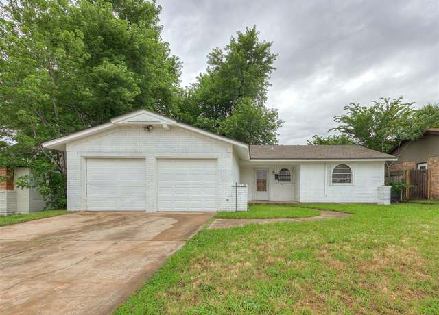 Property at 833 Willow Brook Dr, Midwest City, OK 73110, 3 beds, 1.5 baths