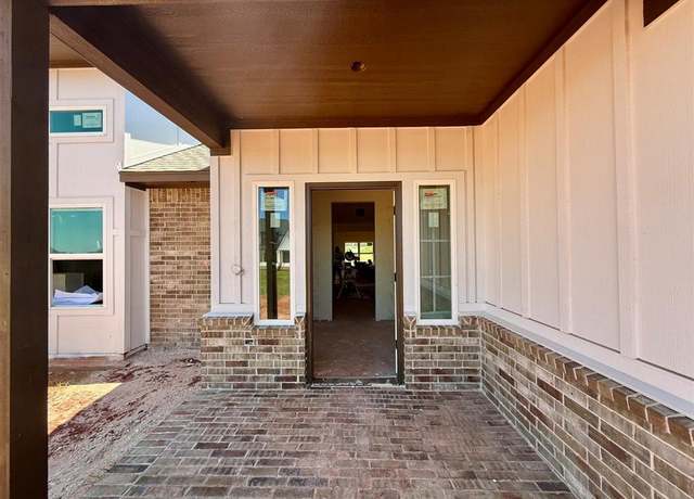 Property at 2980 Two Socks Run, Guthrie, OK 73044, 4 beds, 3.5 baths