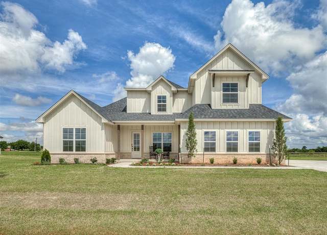 Property at 6921 Lake View Ct, Cashion, OK 73016, 4 beds, 3.5 baths