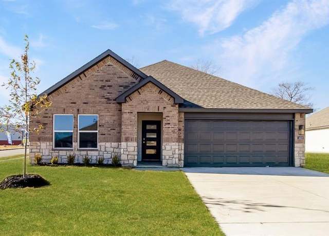 Property at 6113 Green Meadows Ln, Oklahoma City, OK 73132, 4 beds, 2 baths
