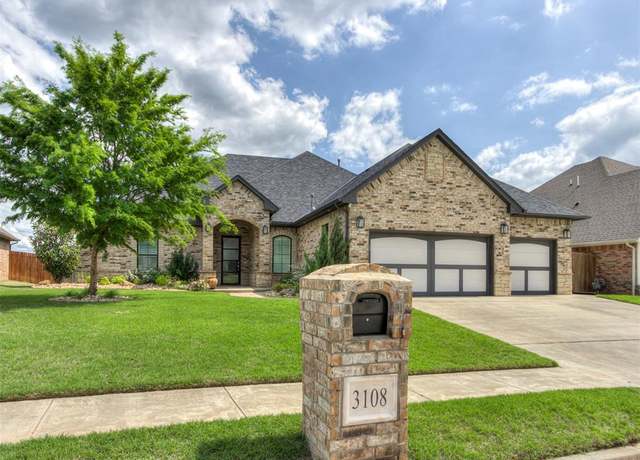 Property at 3108 Drake Crest Dr, Edmond, OK 73034, 3 beds, 2.5 baths