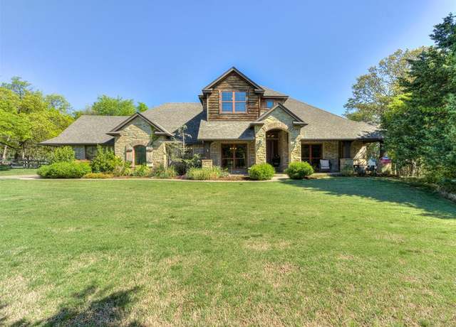 Property at 5609 Janson Dr, Edmond, OK 73034, 5 beds, 4.5 baths