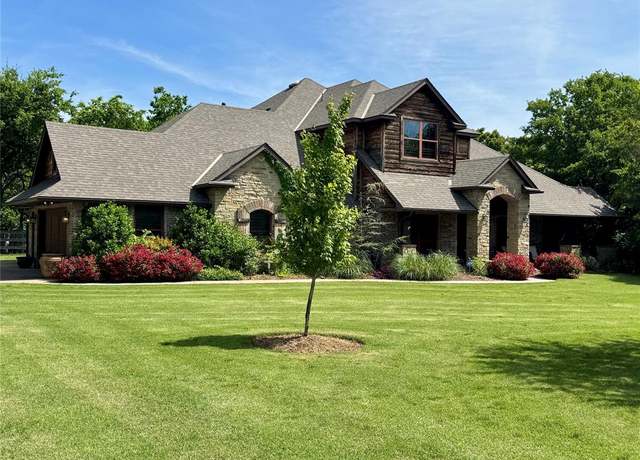 Property at 5609 Janson Dr, Edmond, OK 73034, 5 beds, 4.5 baths