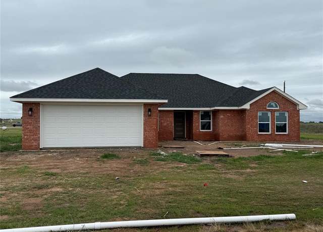 Property at 24 Valor Cir, Altus, OK 73521, 4 beds, 2 baths