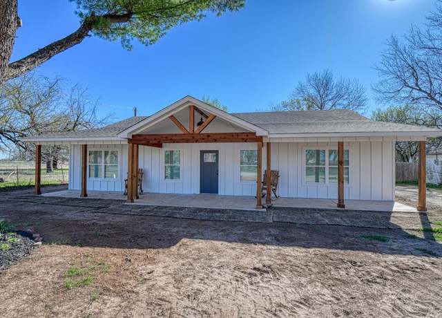 Property at 524 NE 5th, Lexington, OK 73051, 3 beds, 2.5 baths