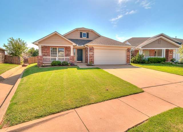 Property at 18116 Viento Dr, Edmond, OK 73012, 3 beds, 2 baths