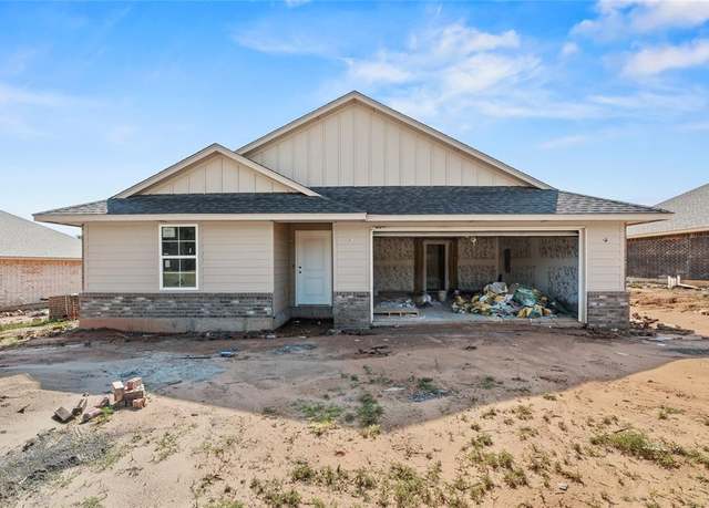Property at 4653 Lincoln Lndg, Harrah, OK 73045, 3 beds, 2 baths