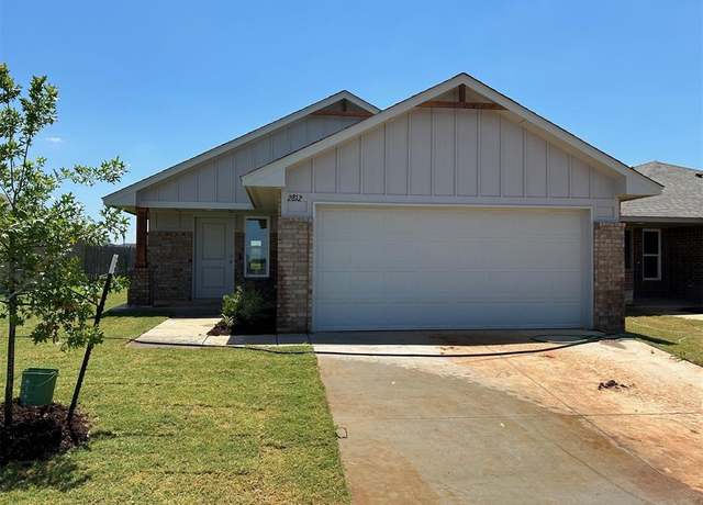 Property at 2812 NW 195th St, Edmond, OK 73012, 3 beds, 2 baths