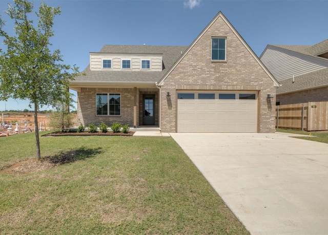 Property at 2125 Josslyn Pl, Edmond, OK 73034, 3 beds, 2.5 baths