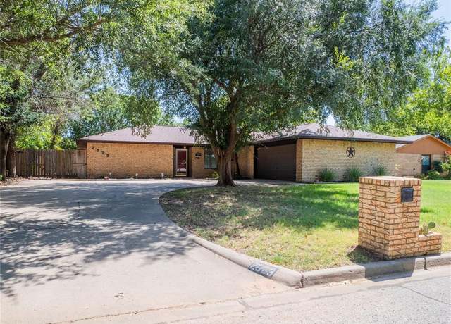 Property at 2523 NE Heritage Creek Dr, Lawton, OK 73507, 3 beds, 2 baths