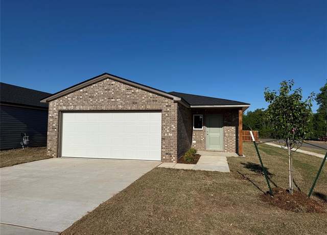 Property at 3601 Blue Ave, Yukon, OK 73099, 3 beds, 2 baths