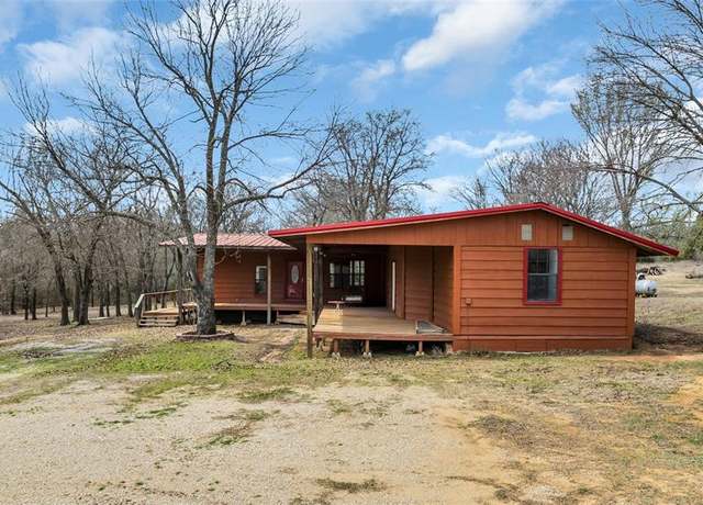 Property at 1940 Mcintire St, Sulphur, OK 73086, 3 beds, 3 baths