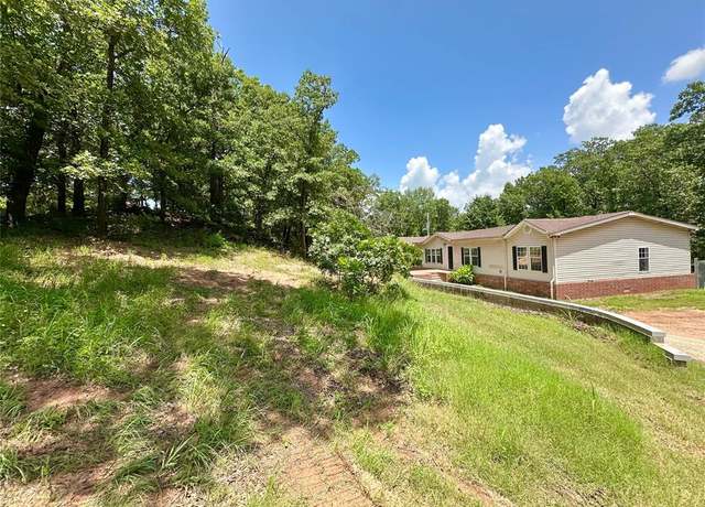 Property at 34650 Sunset Oaks Dr, Tecumseh, OK 74873, 4 beds, 3 baths