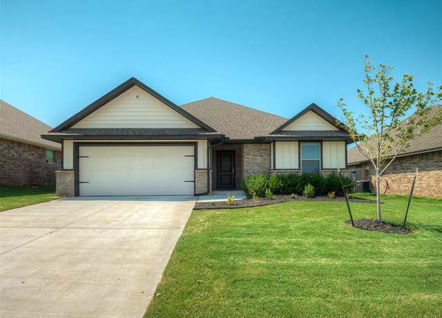 Property at 2909 Warwick Way, Moore, OK 73160, 3 beds, 2 baths