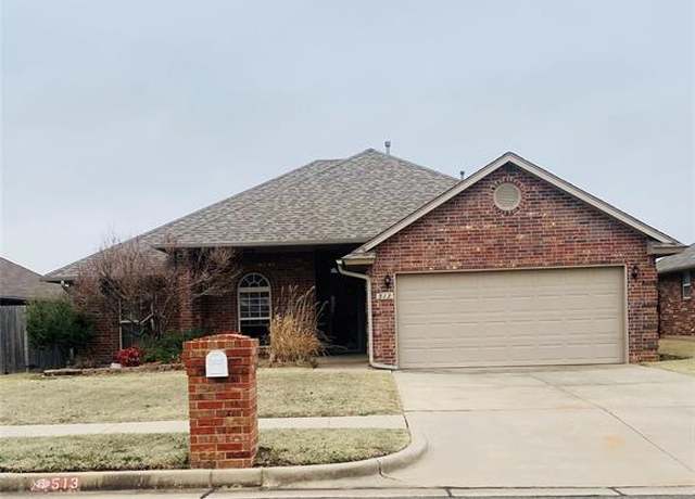 Property at 513 Loyd Ln, Moore, OK 73160, 3 beds, 2 baths