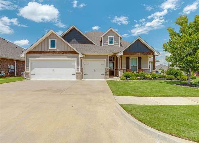 Property at 10101 NW 137th St, Yukon, OK 73099, 4 beds, 3 baths
