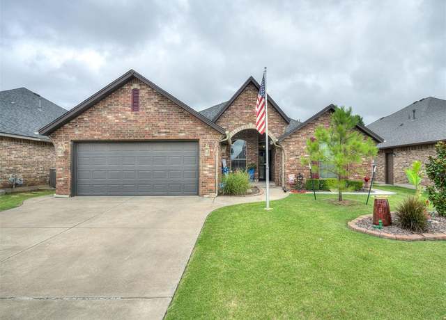 Property at 17309 Serrano Dr, Oklahoma City, OK 73170, 3 beds, 2 baths