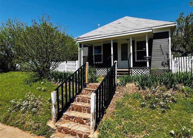 Property at 117 SW 26th St, Oklahoma City, OK 73109, 2 beds, 1 bath