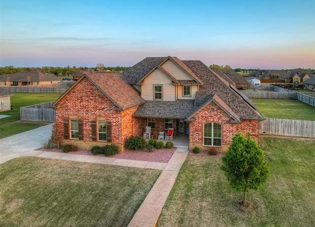 Property at 7124 SW 120th St, Oklahoma City, OK 73173, 3 beds, 3 baths