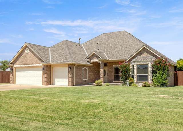Property at 18395 Wild Horse Trl, Norman, OK 73072, 3 beds, 3 baths